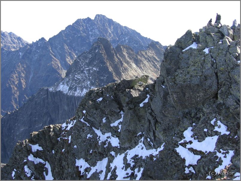 Gerlach i Ganek, na pierwszym planie Rysy 2503m